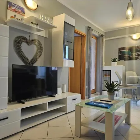 Apartment Gloria